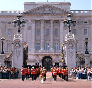 buckingham-palace